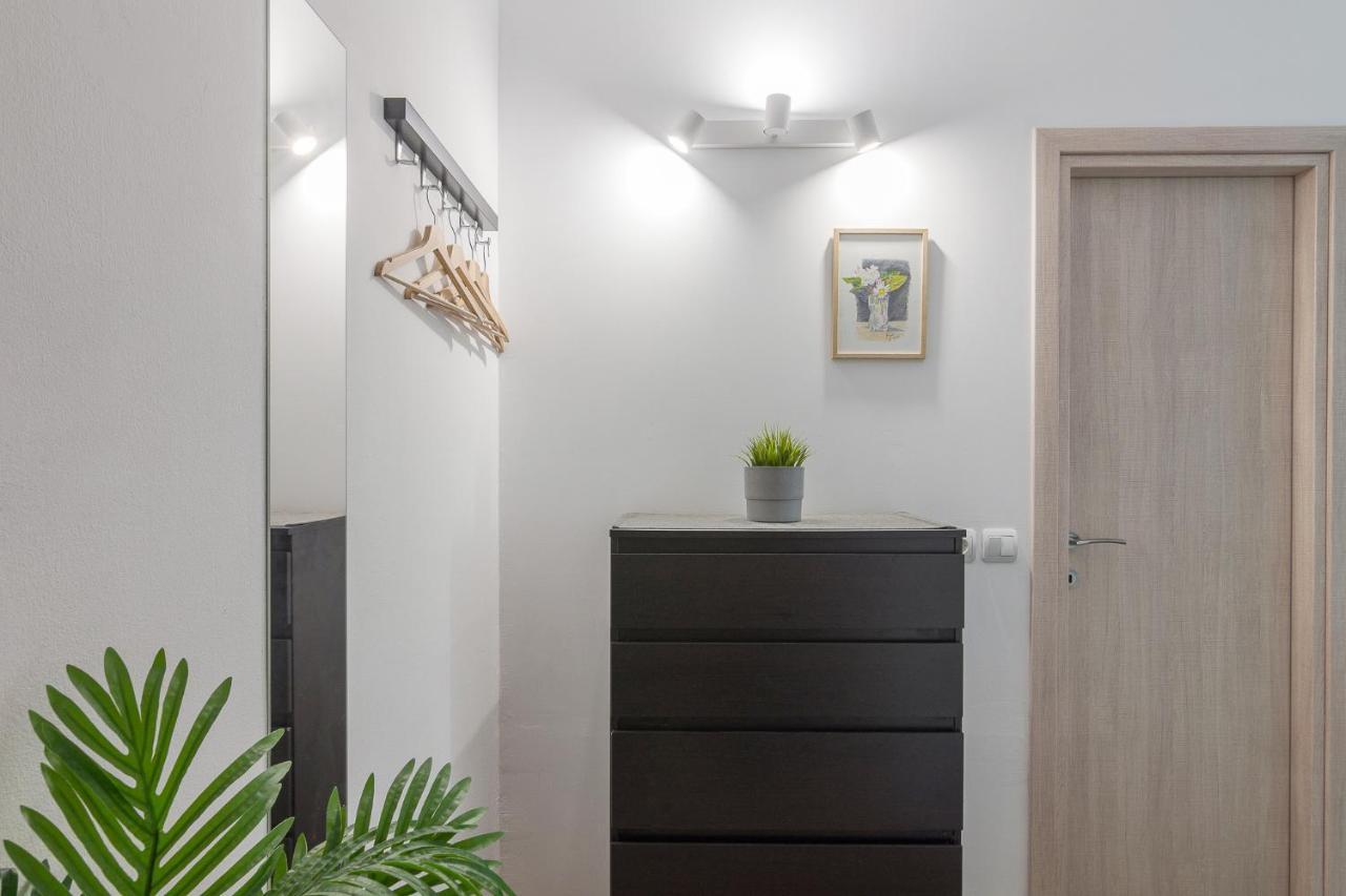 Aphrodite Apartment Athènes Extérieur photo